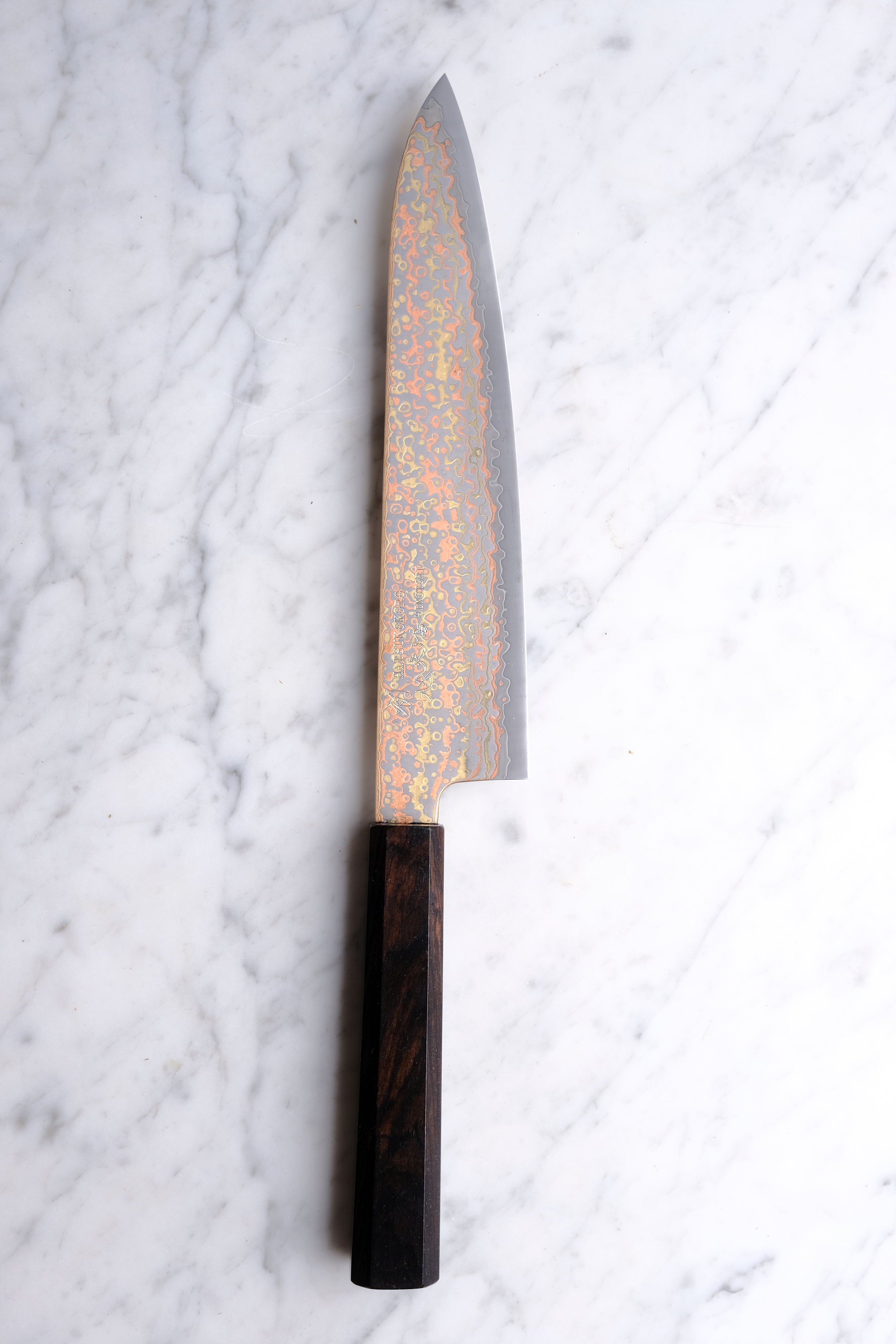 Hatsukokoro Hinotori V-Toku 2 Rainbow Damascus Ebony - 210 mm Gyuto