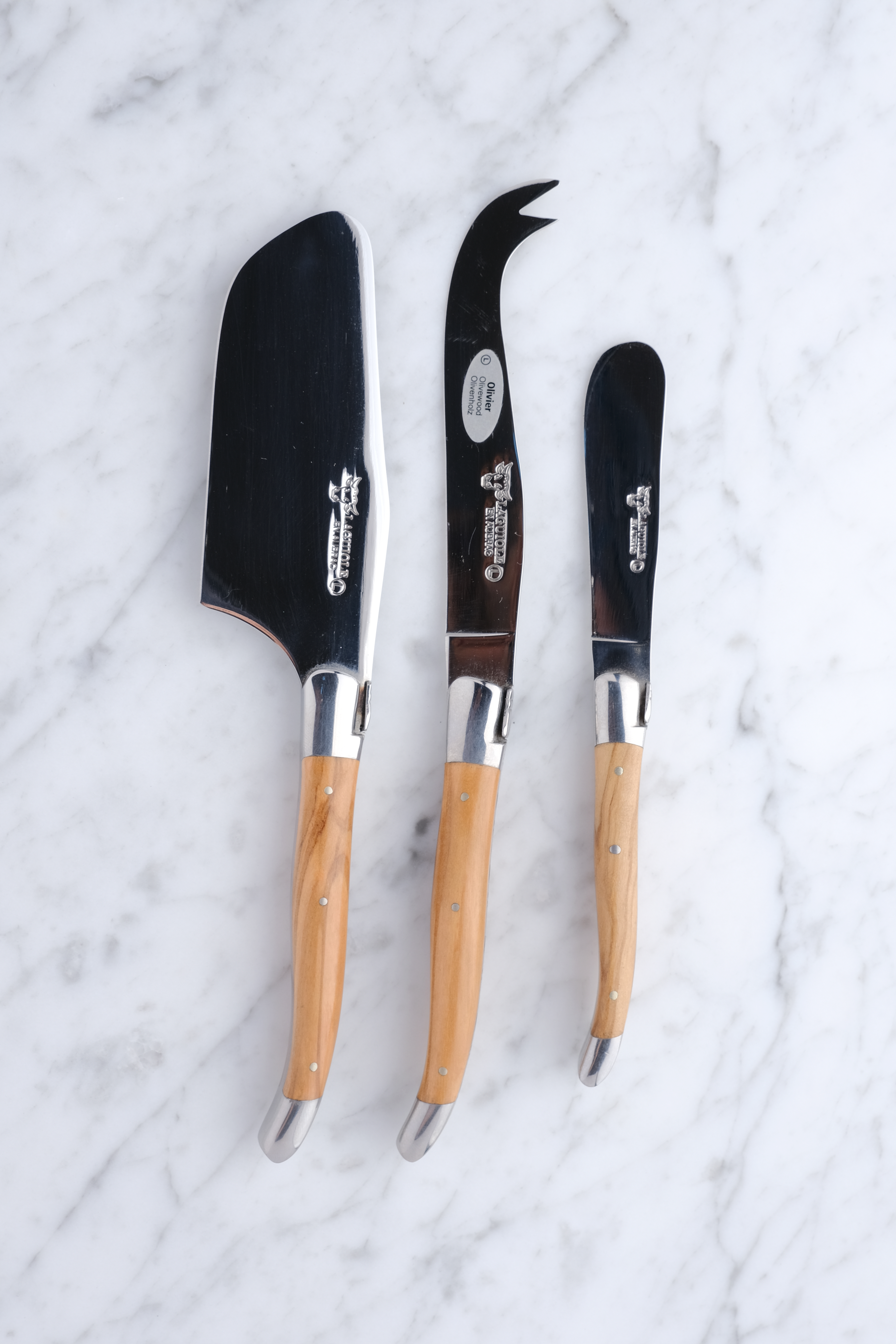 LaGuiole Cheese Set Olive